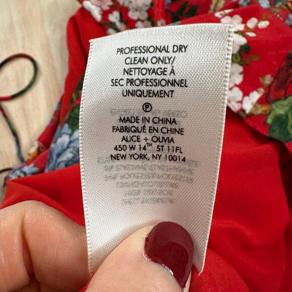 Alice + Olivia Marybeth Chinoiserie Garden & Ruby Print Silk Halter Top - Picture 8 of 9